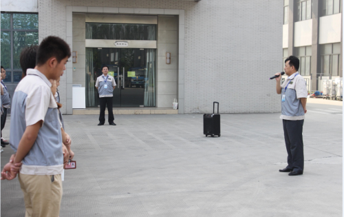 彩晶事业部起劲响应招呼，，，召开全事业部“清静运动月”发动大会